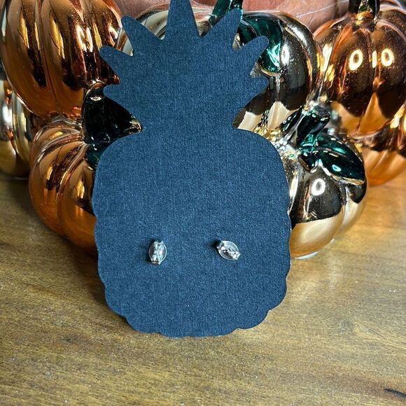 NWT Halloween, Spider Earrings - Picture 2 of 2